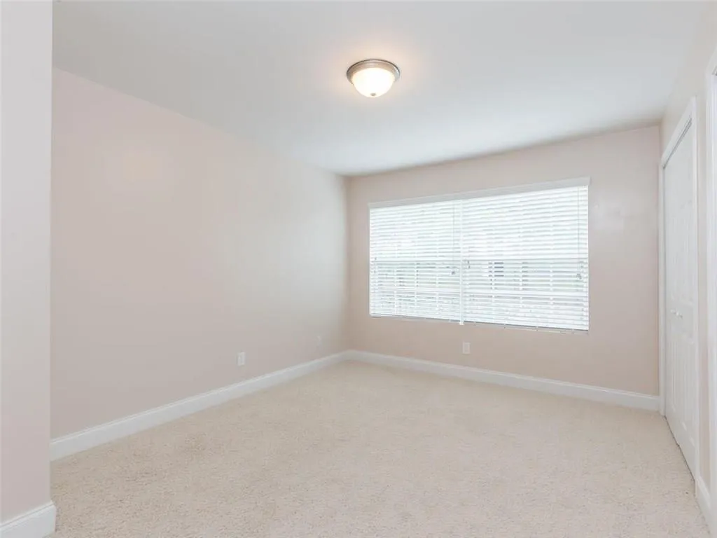 6980 Roswell Road Unit O6, Sandy Springs, Georgia 30328, 3 Bedrooms Bedrooms, ,2 BathroomsBathrooms,Residential,Sold,6980 Roswell Road Unit O6,5885369