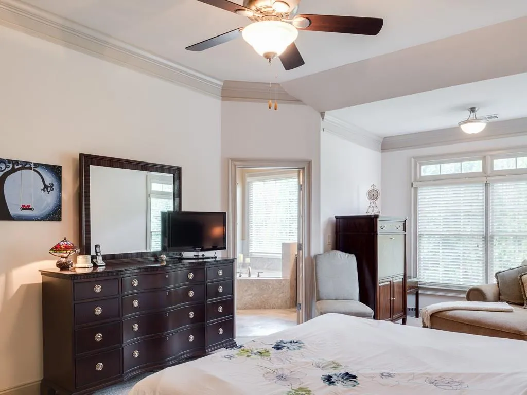 941 Persimmon Point, Sandy Springs, Georgia 30328, 2 Bedrooms Bedrooms, ,3 BathroomsBathrooms,Residential,Sold,941 Persimmon Point,5822718