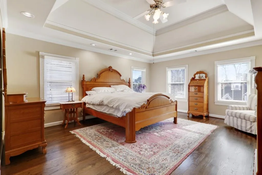 7790 Landowne Drive, Sandy Springs, Georgia 30350, 5 Bedrooms Bedrooms, ,4 BathroomsBathrooms,Residential,Sold,7790 Landowne Drive,6837177