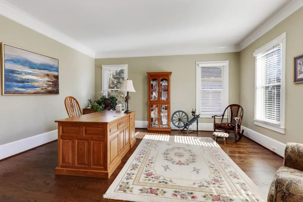 7790 Landowne Drive, Sandy Springs, Georgia 30350, 5 Bedrooms Bedrooms, ,4 BathroomsBathrooms,Residential,Sold,7790 Landowne Drive,6837177