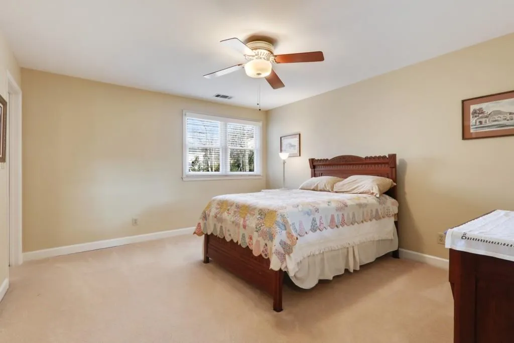 7790 Landowne Drive, Sandy Springs, Georgia 30350, 5 Bedrooms Bedrooms, ,4 BathroomsBathrooms,Residential,Sold,7790 Landowne Drive,6837177