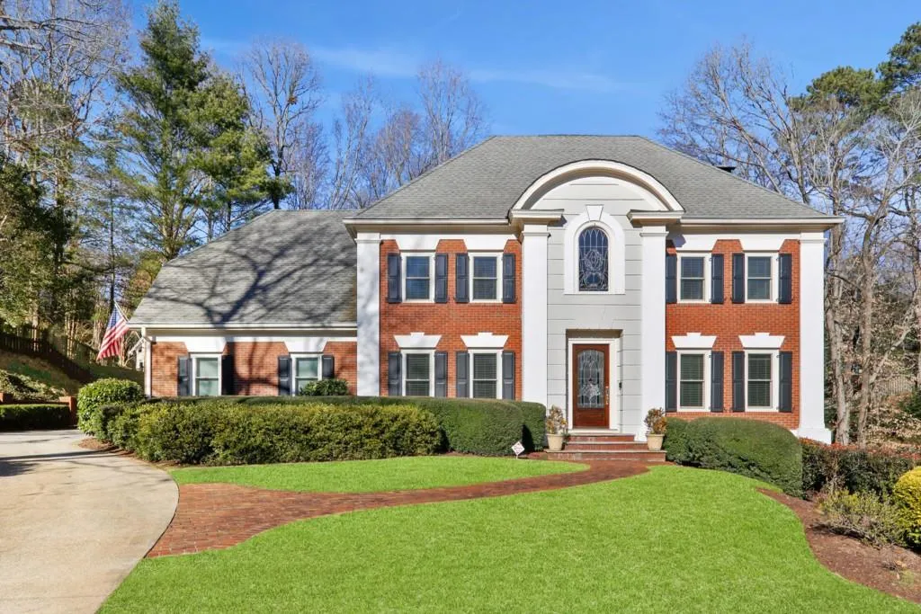 7790 Landowne Drive, Sandy Springs, Georgia 30350, 5 Bedrooms Bedrooms, ,4 BathroomsBathrooms,Residential,Sold,7790 Landowne Drive,6837177