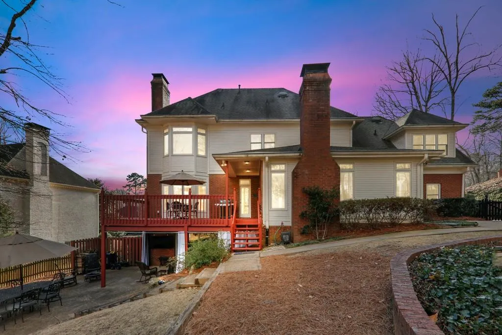 7790 Landowne Drive, Sandy Springs, Georgia 30350, 5 Bedrooms Bedrooms, ,4 BathroomsBathrooms,Residential,Sold,7790 Landowne Drive,6837177