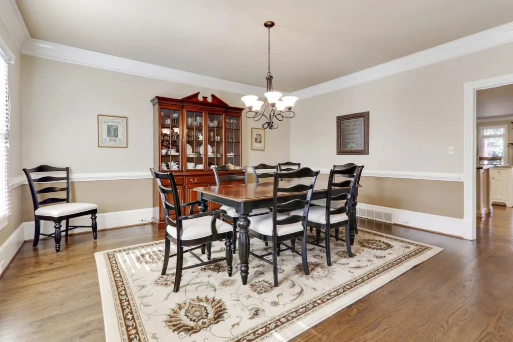 7790 Landowne Drive, Sandy Springs, Georgia 30350, 5 Bedrooms Bedrooms, ,4 BathroomsBathrooms,Residential,Sold,7790 Landowne Drive,6837177