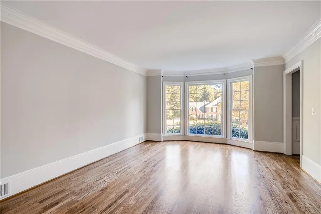 340 Aldenshire Place, Sandy Springs, Georgia 30350, 5 Bedrooms Bedrooms, ,4 BathroomsBathrooms,Residential,Sold,340 Aldenshire Place,6637079