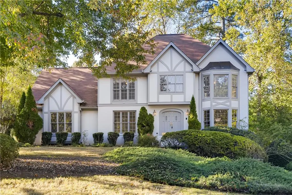 340 Aldenshire Place, Sandy Springs, Georgia 30350, 5 Bedrooms Bedrooms, ,4 BathroomsBathrooms,Residential,Sold,340 Aldenshire Place,6637079