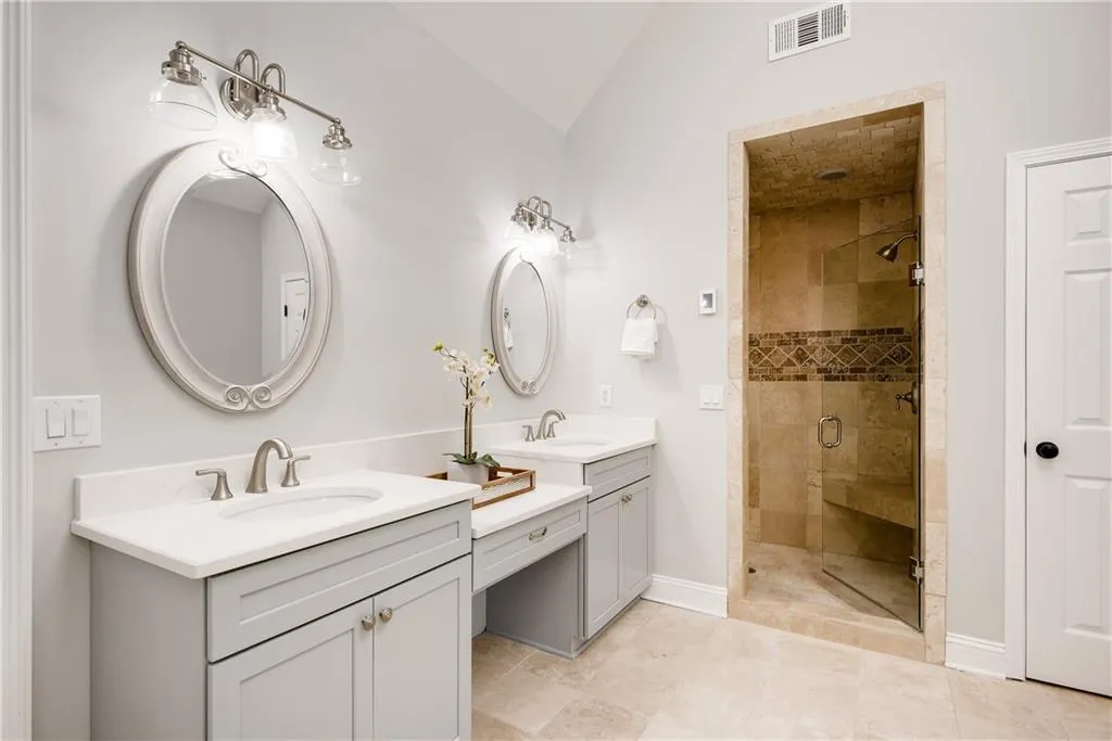 340 Aldenshire Place, Sandy Springs, Georgia 30350, 5 Bedrooms Bedrooms, ,4 BathroomsBathrooms,Residential,Sold,340 Aldenshire Place,6637079
