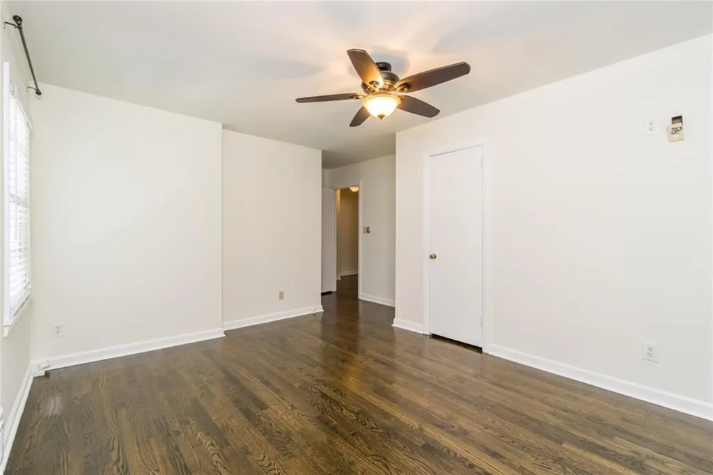 5615 Kayron Drive, Atlanta, Georgia 30342, 3 Bedrooms Bedrooms, ,2 BathroomsBathrooms,Residential,Sold,5615 Kayron Drive,5999820