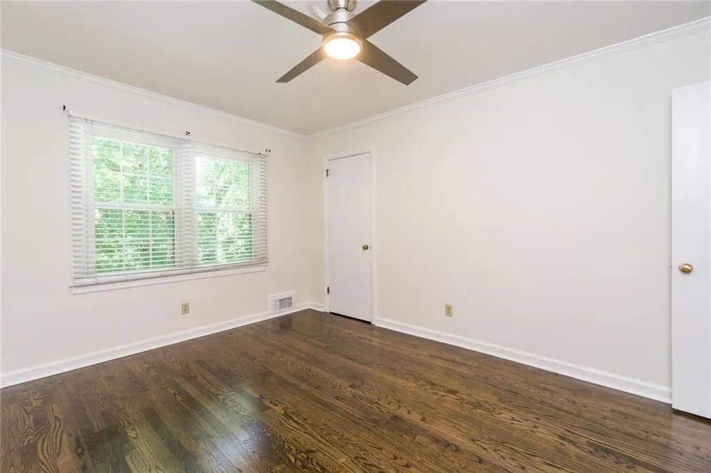 5615 Kayron Drive, Atlanta, Georgia 30342, 3 Bedrooms Bedrooms, ,2 BathroomsBathrooms,Residential,Sold,5615 Kayron Drive,5999820