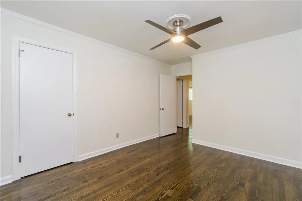 5615 Kayron Drive, Atlanta, Georgia 30342, 3 Bedrooms Bedrooms, ,2 BathroomsBathrooms,Residential,Sold,5615 Kayron Drive,5999820