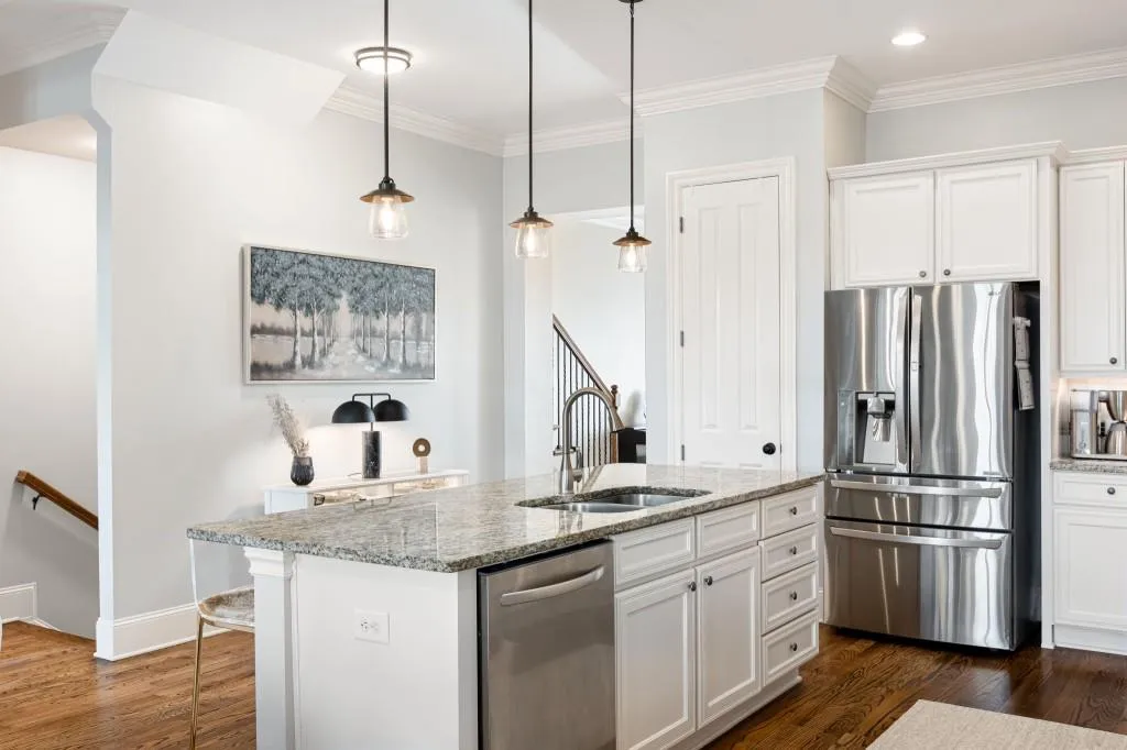 151 Alderwood Hill, Sandy Springs, Georgia 30328, 3 Bedrooms Bedrooms, ,3 BathroomsBathrooms,Residential,Sold,151 Alderwood Hill,7227494