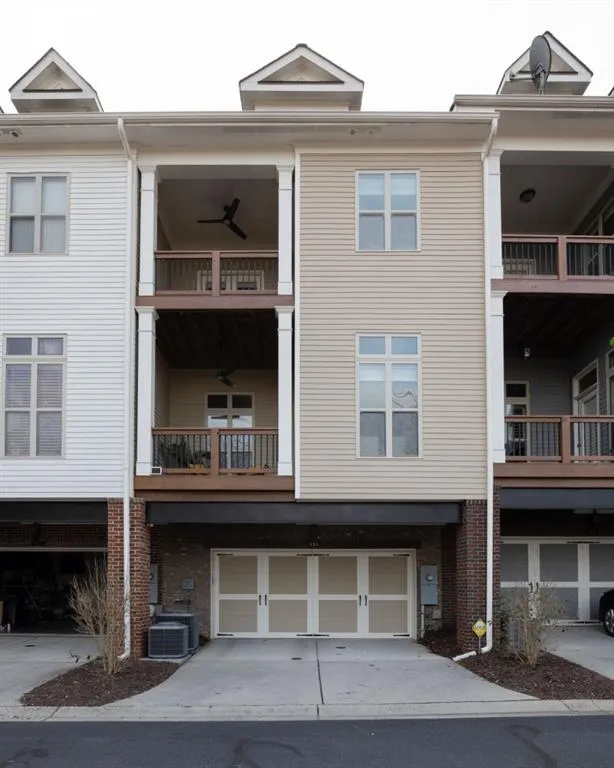 151 Alderwood Hill, Sandy Springs, Georgia 30328, 3 Bedrooms Bedrooms, ,3 BathroomsBathrooms,Residential,Sold,151 Alderwood Hill,7227494