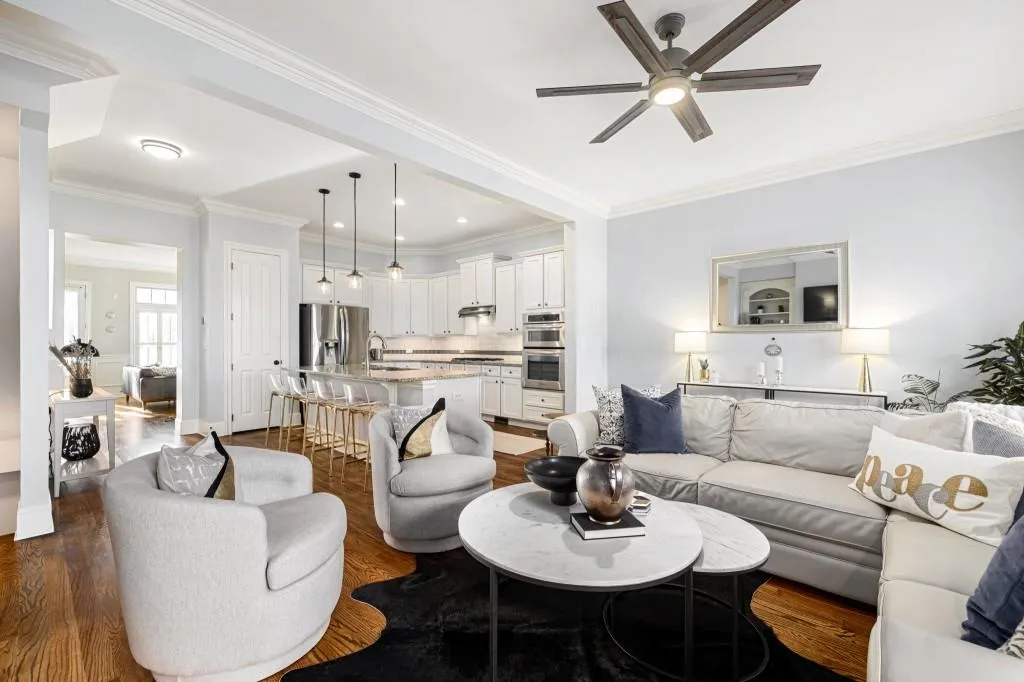 151 Alderwood Hill, Sandy Springs, Georgia 30328, 3 Bedrooms Bedrooms, ,3 BathroomsBathrooms,Residential,Sold,151 Alderwood Hill,7227494