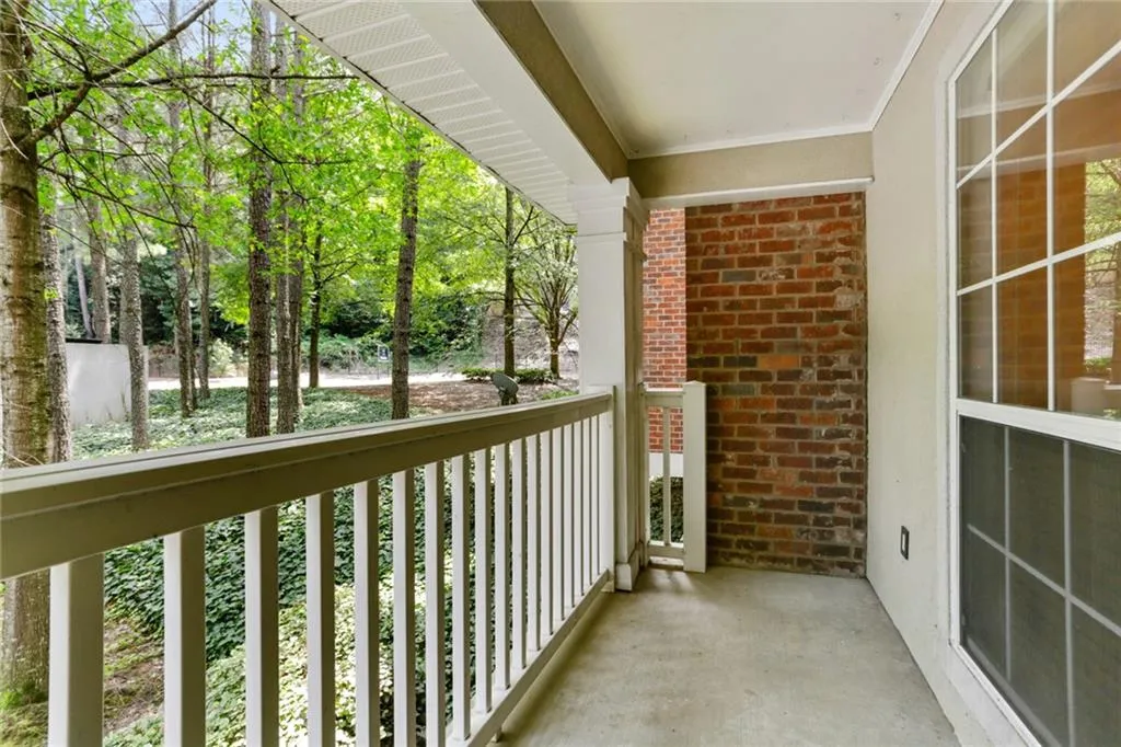 5641 Roswell Road Unit 116, Sandy Springs, Georgia 30342, 2 Bedrooms Bedrooms, ,2 BathroomsBathrooms,Residential,Sold,5641 Roswell Road Unit 116,6929334