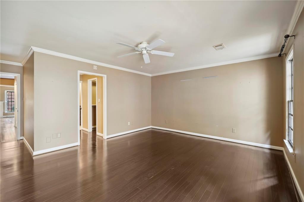 234 The South Chace, Sandy Springs, Georgia 30328, 2 Bedrooms Bedrooms, ,2 BathroomsBathrooms,Residential,Sold,234 The South Chace,7295585