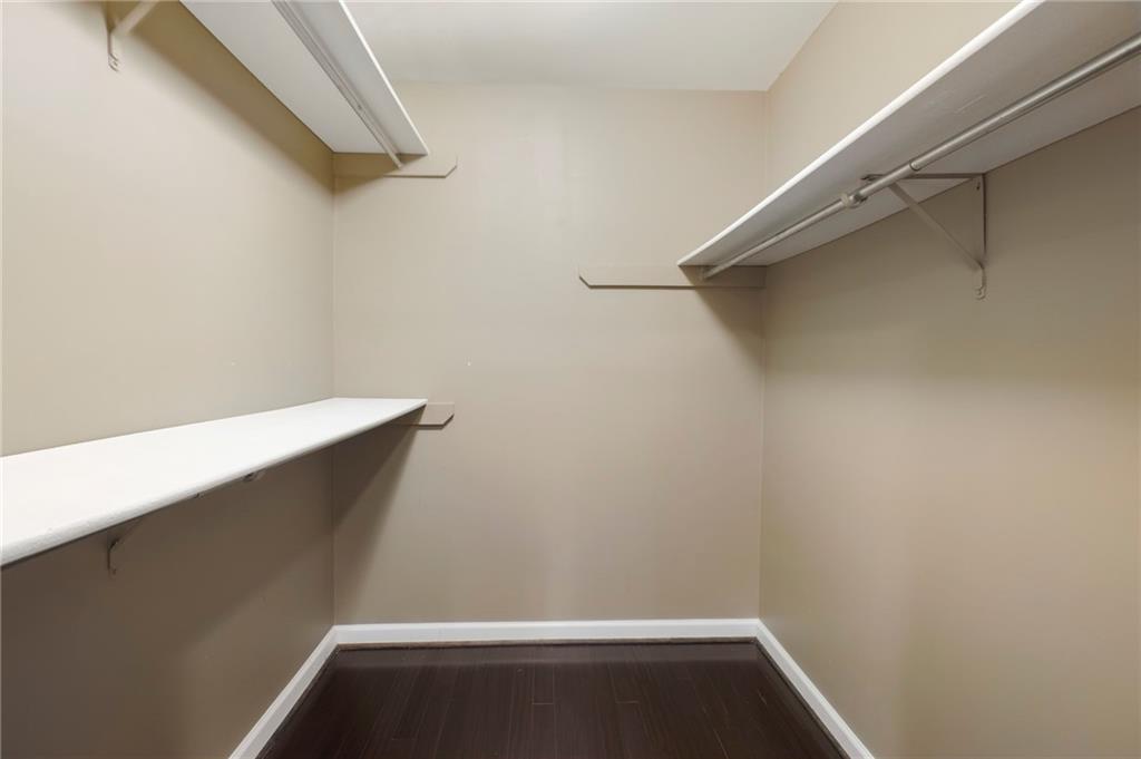 234 The South Chace, Sandy Springs, Georgia 30328, 2 Bedrooms Bedrooms, ,2 BathroomsBathrooms,Residential,Sold,234 The South Chace,7295585