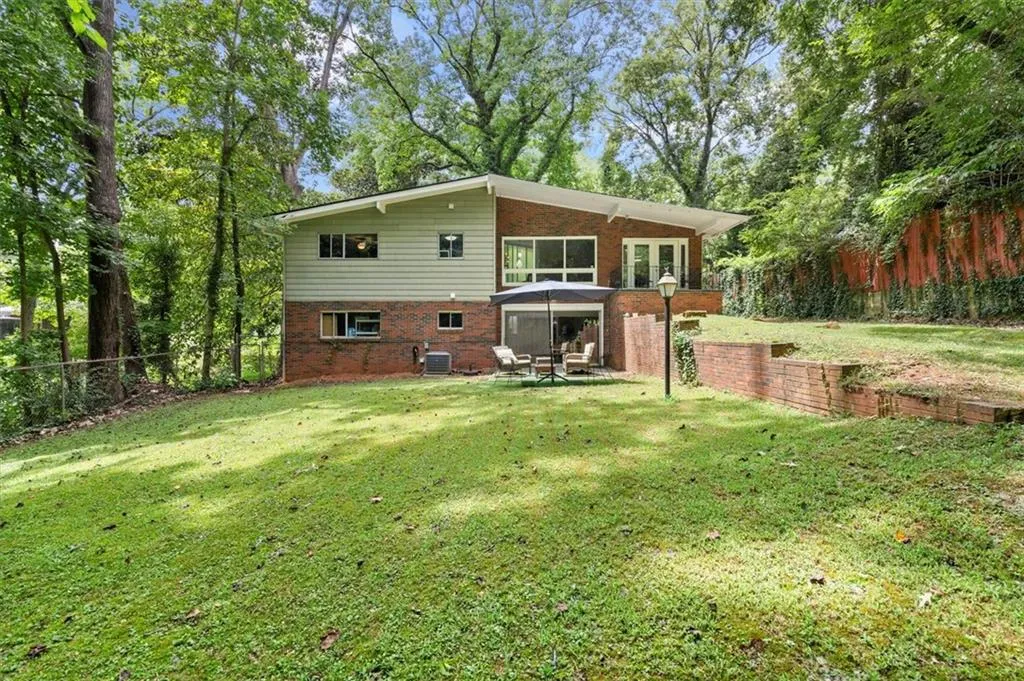 595 Collier Ridge Drive Nw, Atlanta, Georgia 30318, 3 Bedrooms Bedrooms, ,3 BathroomsBathrooms,Residential,For Sale,595 Collier Ridge Drive Nw,7628879