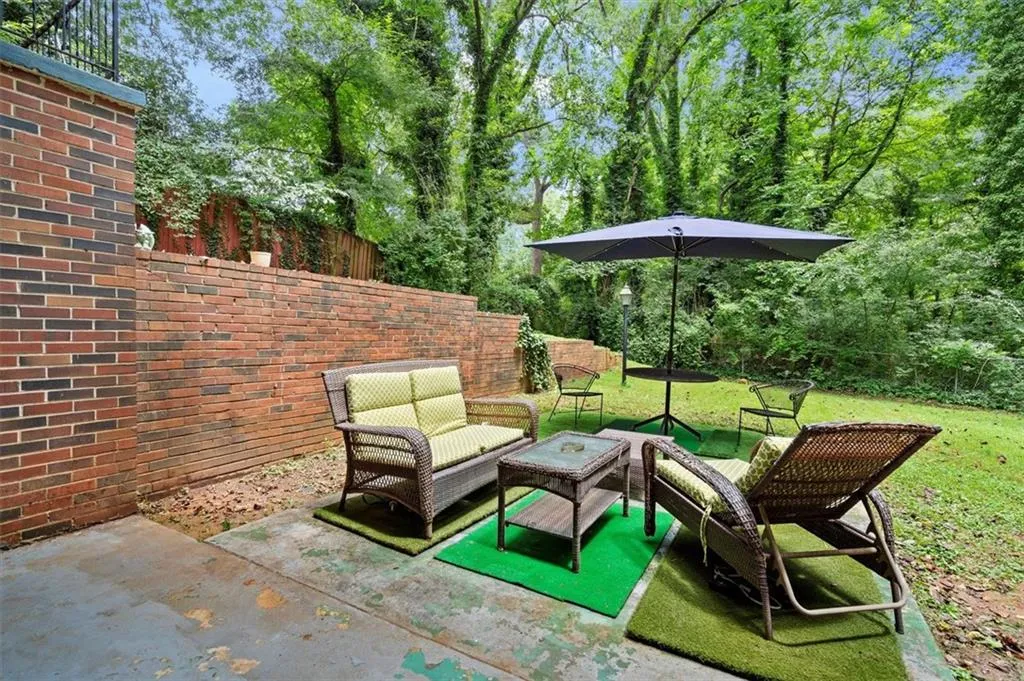 595 Collier Ridge Drive Nw, Atlanta, Georgia 30318, 3 Bedrooms Bedrooms, ,3 BathroomsBathrooms,Residential,For Sale,595 Collier Ridge Drive Nw,7628879