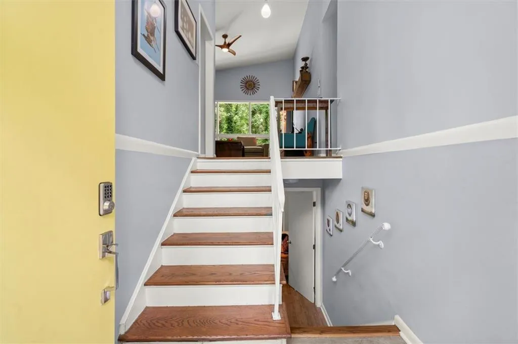 595 Collier Ridge Drive Nw, Atlanta, Georgia 30318, 3 Bedrooms Bedrooms, ,3 BathroomsBathrooms,Residential,For Sale,595 Collier Ridge Drive Nw,7628879