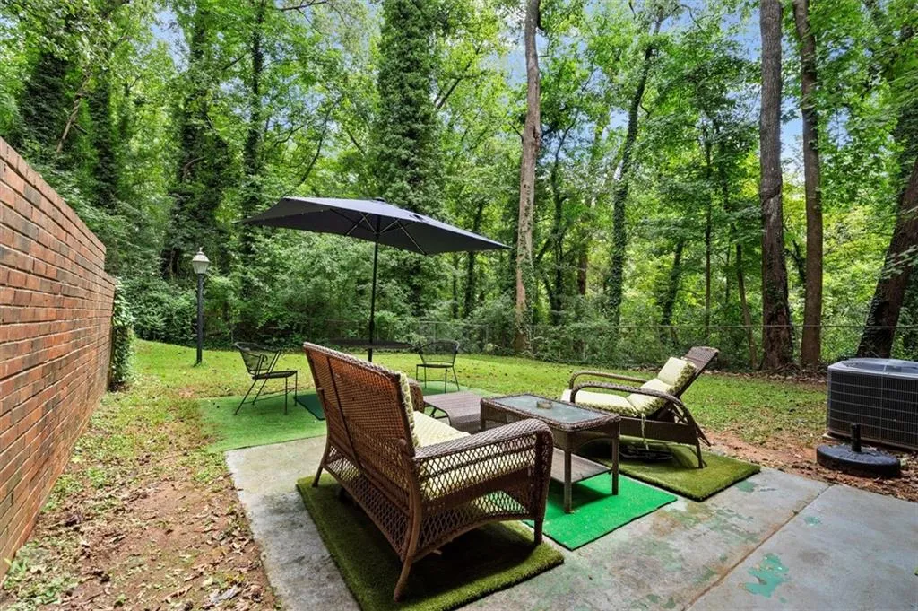 595 Collier Ridge Drive Nw, Atlanta, Georgia 30318, 3 Bedrooms Bedrooms, ,3 BathroomsBathrooms,Residential,For Sale,595 Collier Ridge Drive Nw,7628879