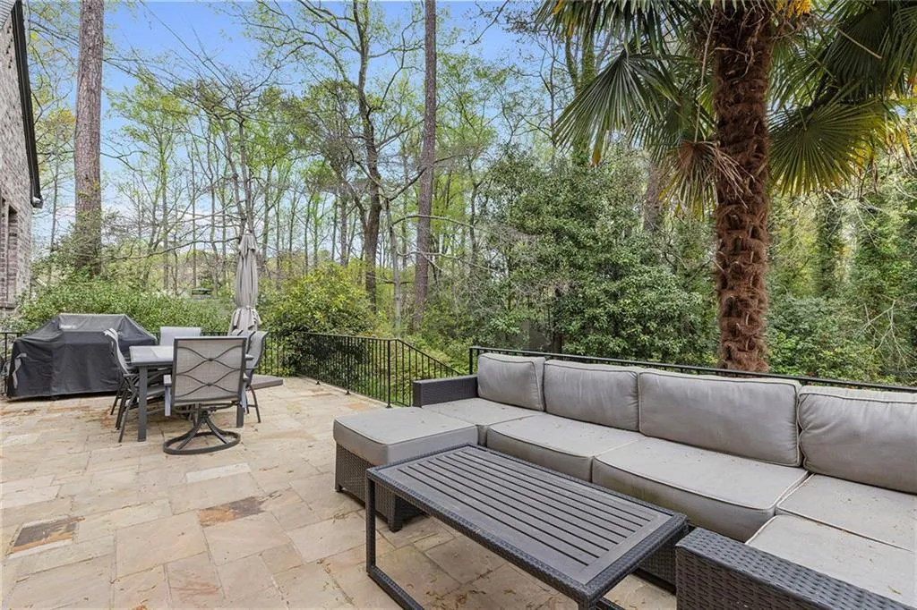 4915 Northway Drive Ne, Sandy Springs, Georgia 30342, 6 Bedrooms Bedrooms, ,7 BathroomsBathrooms,Residential,For Sale,4915 Northway Drive Ne,7744578