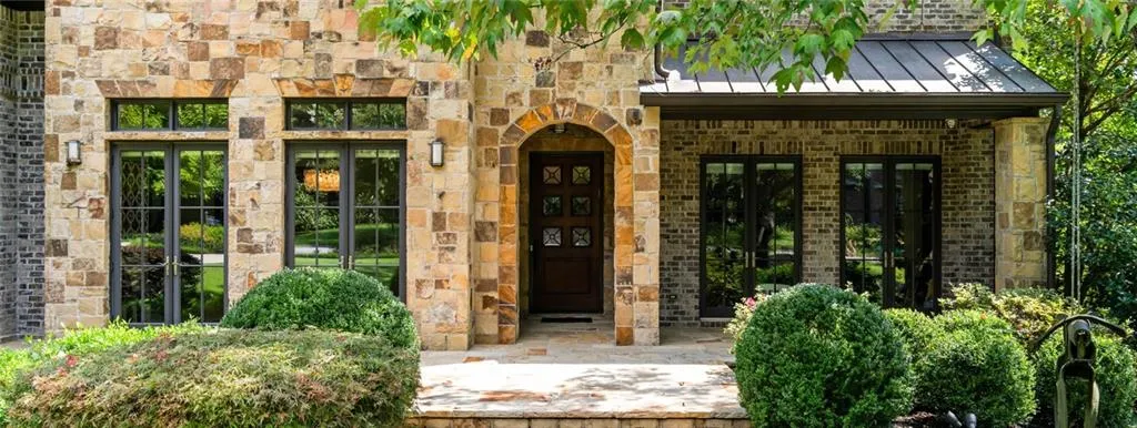 4915 Northway Drive Ne, Sandy Springs, Georgia 30342, 6 Bedrooms Bedrooms, ,7 BathroomsBathrooms,Residential,For Sale,4915 Northway Drive Ne,7744578