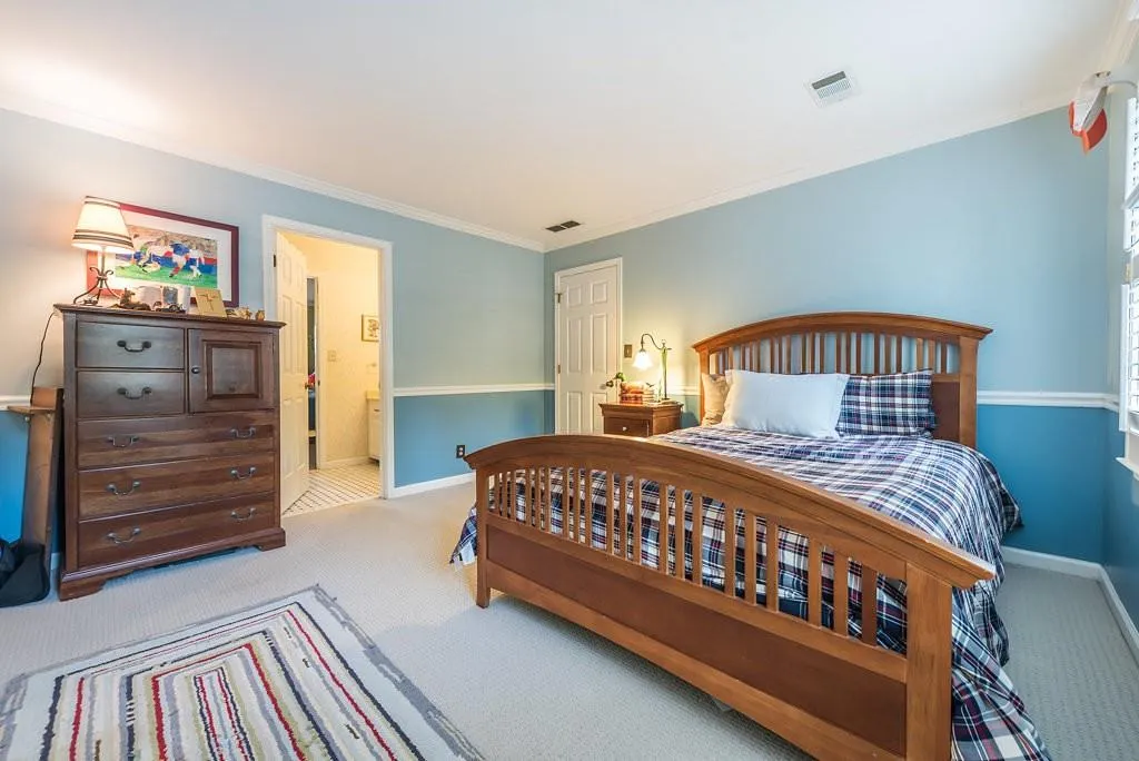 370 Kelson Drive, Sandy Springs, Georgia 30327, 5 Bedrooms Bedrooms, ,4 BathroomsBathrooms,Residential,Sold,370 Kelson Drive,5953889