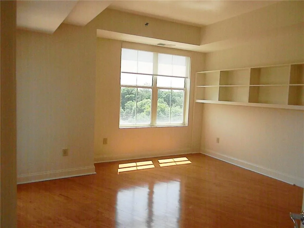 2881 Peachtree Road Ne Unit 803, Atlanta, Georgia 30305, 2 Bedrooms Bedrooms, ,2 BathroomsBathrooms,Residential,Sold,2881 Peachtree Road Ne Unit 803,5648501