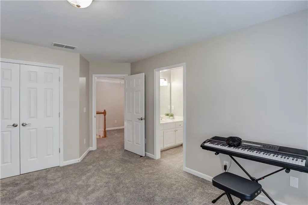 5825 Mitchell Road, Sandy Springs, Georgia 30328, 4 Bedrooms Bedrooms, ,2 BathroomsBathrooms,Residential,Sold,5825 Mitchell Road,6924931