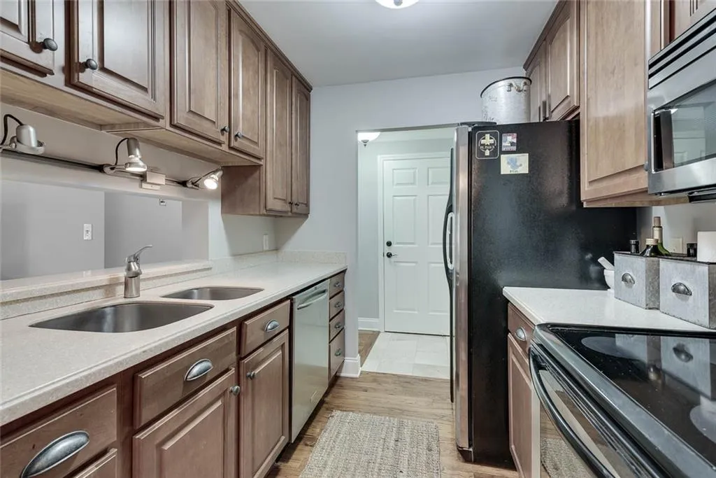 300 Johnson Ferry Road Unit A609, Sandy Springs, Georgia 30328, 1 Bedroom Bedrooms, ,1 BathroomBathrooms,Residential,Sold,300 Johnson Ferry Road Unit A609,6970945 300 Johnson Ferry Road Unit A609, Sandy Springs, Georgia 30328, 1 Bedroom Bedrooms, ,1 BathroomBathrooms,Residential,Sold,300 Johnson Ferry Road Unit A609,6970945