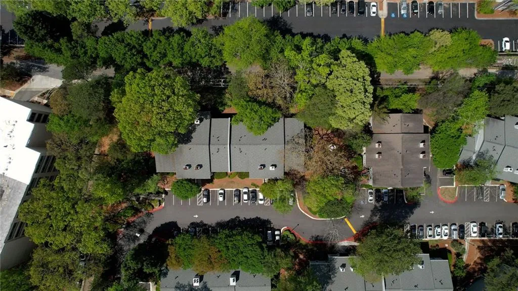 Aerial view of property and surrounding area