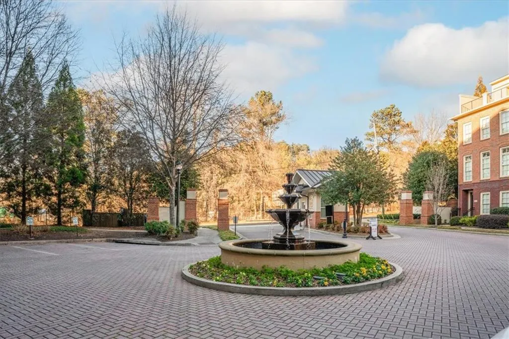 200 River Vista Drive Unit 424, Atlanta, Georgia 30339, 2 Bedrooms Bedrooms, ,2 BathroomsBathrooms,Residential,Sold,200 River Vista Drive Unit 424,7505806