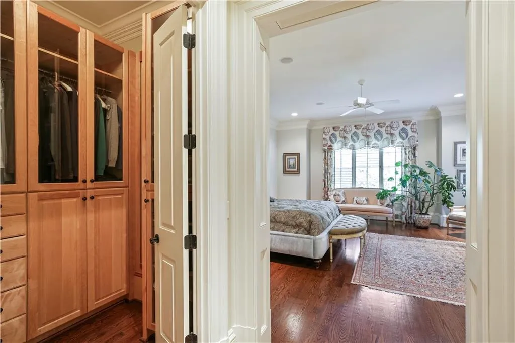 3370 Habersham Road Nw, Atlanta, Georgia 30305, 6 Bedrooms Bedrooms, ,8 BathroomsBathrooms,Residential,For Sale,3370 Habersham Road Nw,7623381