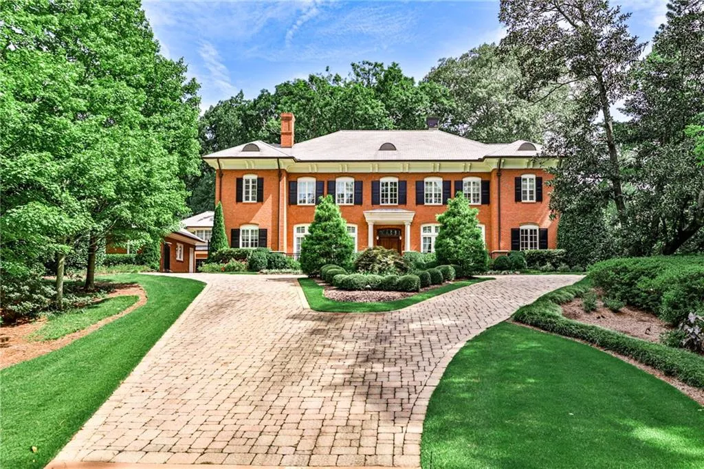 3370 Habersham Road Nw, Atlanta, Georgia 30305, 6 Bedrooms Bedrooms, ,8 BathroomsBathrooms,Residential,For Sale,3370 Habersham Road Nw,7623381