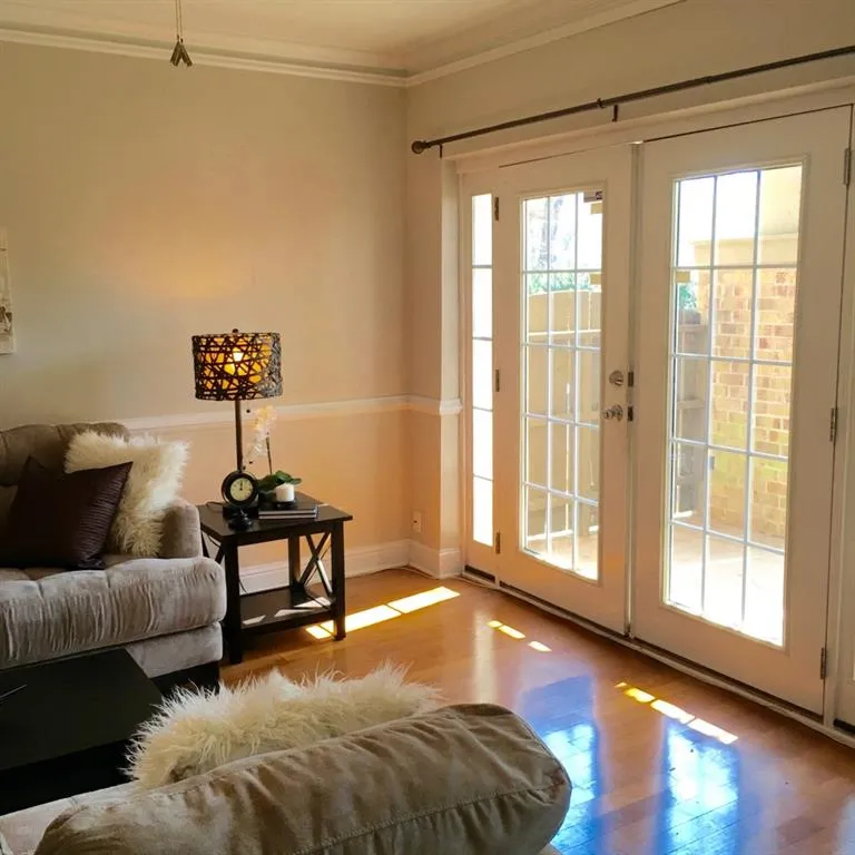 6980 Roswell Road Ne Unit E 13, Sandy Springs, Georgia 30328, 1 Bedroom Bedrooms, ,1 BathroomBathrooms,Residential,Sold,6980 Roswell Road Ne Unit E 13,5648660