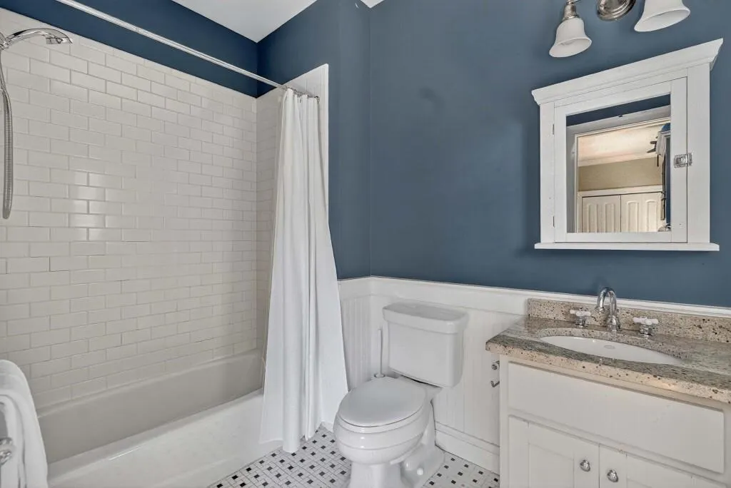 2761 Dover Road Nw, Atlanta, Georgia 30327, 4 Bedrooms Bedrooms, ,4 BathroomsBathrooms,Residential,For Sale,2761 Dover Road Nw,7639763