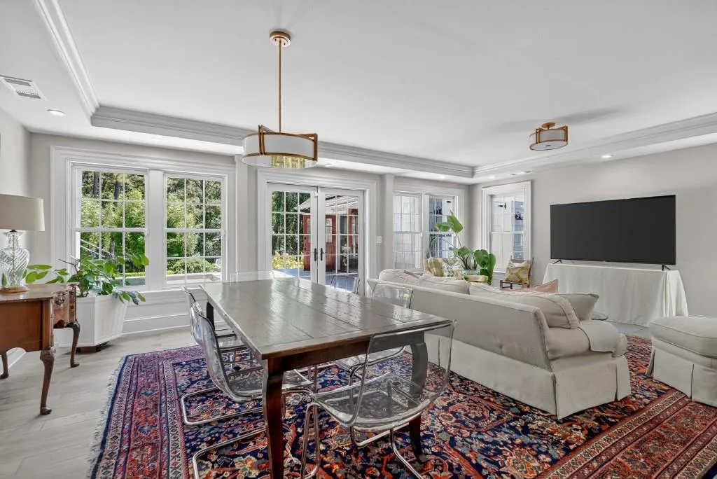 2761 Dover Road Nw, Atlanta, Georgia 30327, 4 Bedrooms Bedrooms, ,4 BathroomsBathrooms,Residential,For Sale,2761 Dover Road Nw,7639763