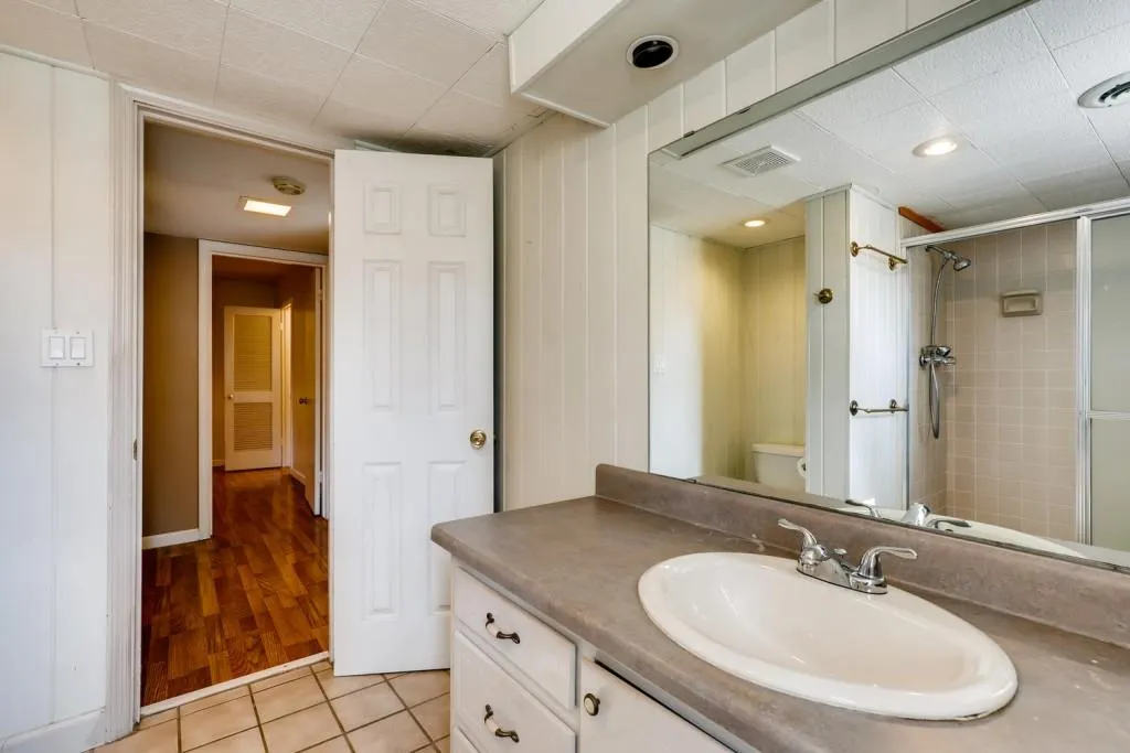6635 Brandon Mill Road, Sandy Springs, Georgia 30328, 4 Bedrooms Bedrooms, ,3 BathroomsBathrooms,Residential,Sold,6635 Brandon Mill Road,6625544