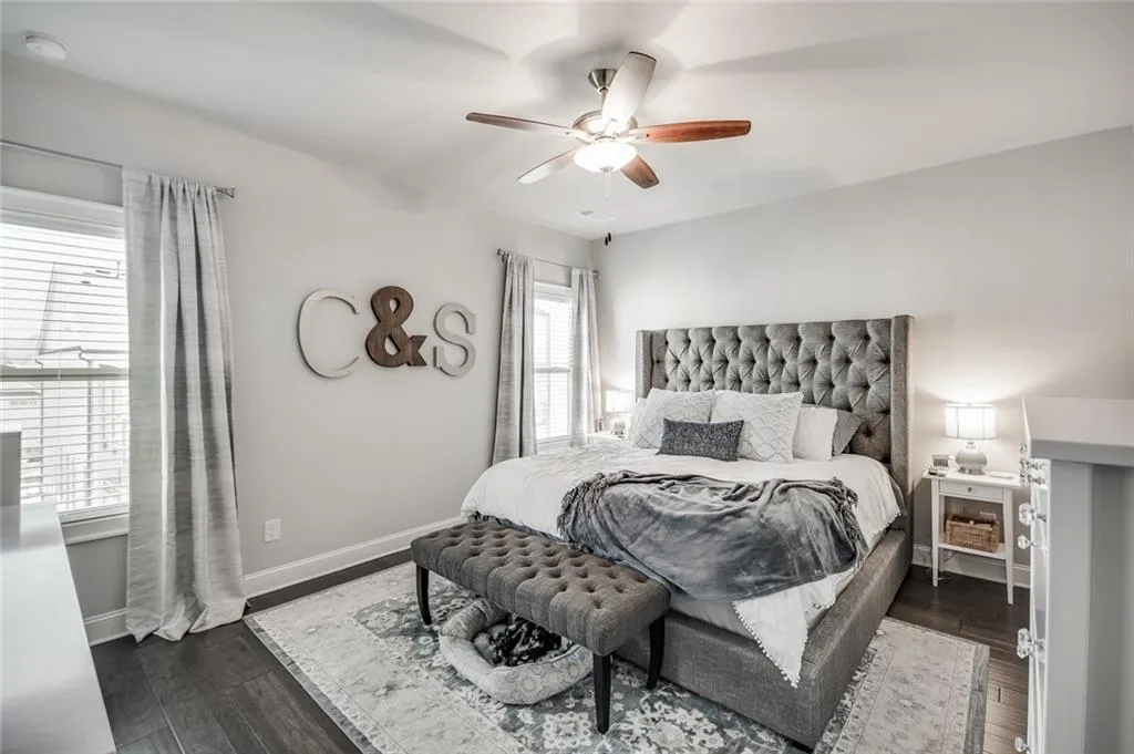 4745 Roswell Road, Atlanta, Georgia 30342, 2 Bedrooms Bedrooms, ,2 BathroomsBathrooms,Residential,Sold,4745 Roswell Road,6665983