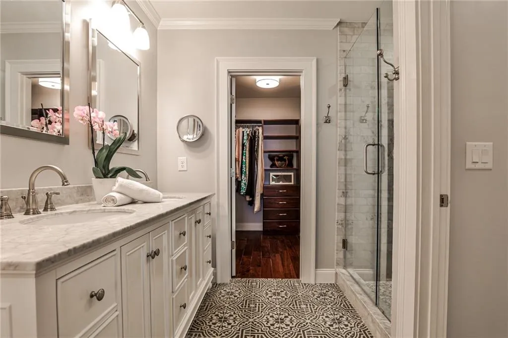 2226 Virginia Place Ne, Atlanta, Georgia 30305, 4 Bedrooms Bedrooms, ,4 BathroomsBathrooms,Residential,For Sale,2226 Virginia Place Ne,7646605