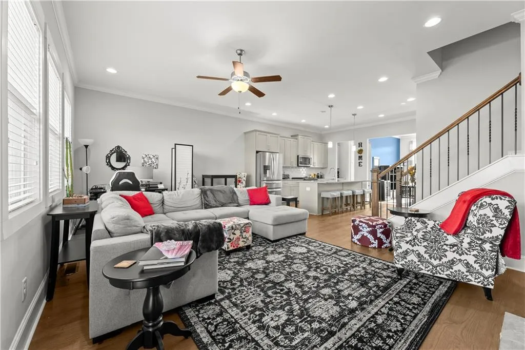 2091 Garrison Way Nw, Atlanta, Georgia 30318, 3 Bedrooms Bedrooms, ,3 BathroomsBathrooms,Residential,For Sale,2091 Garrison Way Nw,7645355