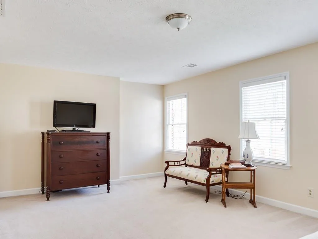 6840 Lisa Lane, Atlanta, Georgia 30338, 4 Bedrooms Bedrooms, ,3 BathroomsBathrooms,Residential,Sold,6840 Lisa Lane,5669205