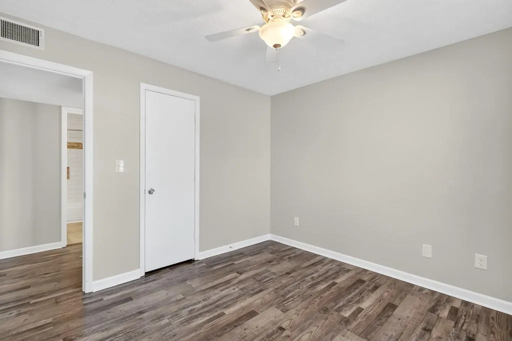 903 Woodcliff Drive, Atlanta, Georgia 30350, 2 Bedrooms Bedrooms, ,2 BathroomsBathrooms,Residential,For Sale,903 Woodcliff Drive,7725464