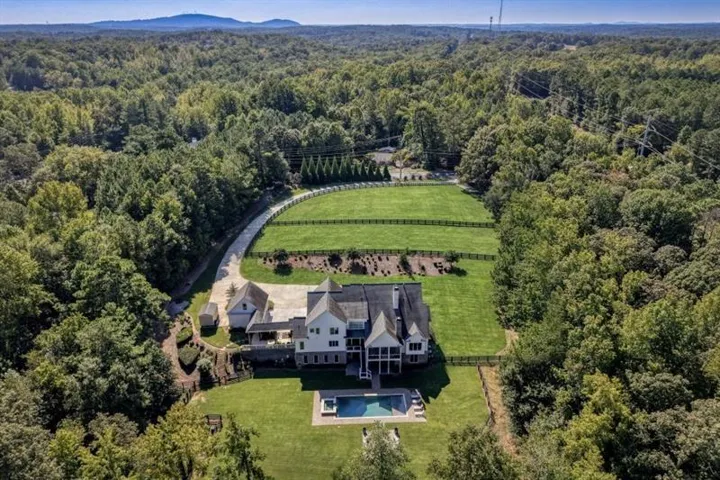 13235 Se Arnold Mill Road, Roswell, Georgia 30075