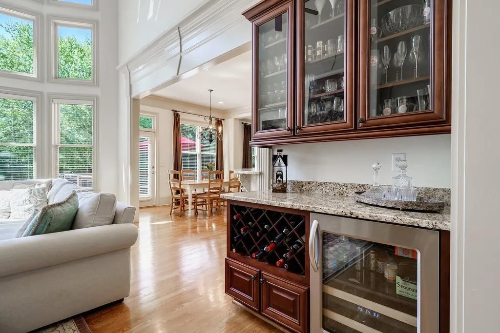 3905 Dahlwiny Court, Sandy Springs, Georgia 30350, 6 Bedrooms Bedrooms, ,6 BathroomsBathrooms,Residential,Sold,3905 Dahlwiny Court,7195534 3905 Dahlwiny Court, Sandy Springs, Georgia 30350, 6 Bedrooms Bedrooms, ,6 BathroomsBathrooms,Residential,Sold,3905 Dahlwiny Court,7195534