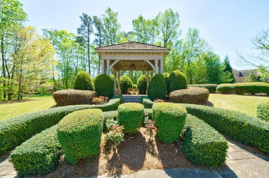 3905 Dahlwiny Court, Sandy Springs, Georgia 30350, 6 Bedrooms Bedrooms, ,6 BathroomsBathrooms,Residential,Sold,3905 Dahlwiny Court,7195534 3905 Dahlwiny Court, Sandy Springs, Georgia 30350, 6 Bedrooms Bedrooms, ,6 BathroomsBathrooms,Residential,Sold,3905 Dahlwiny Court,7195534