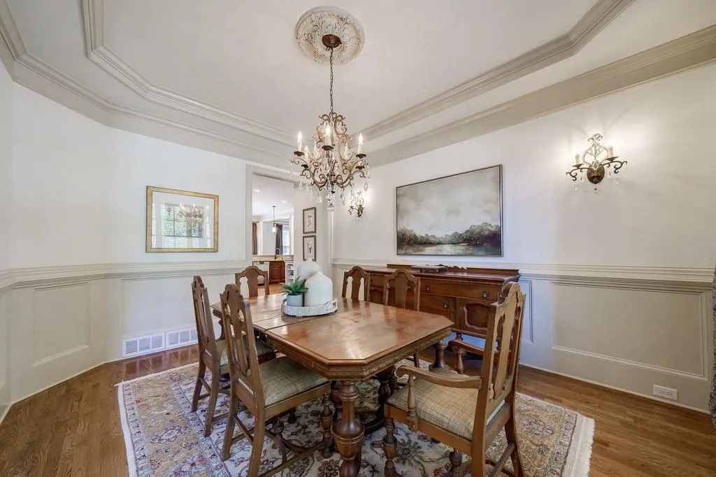 3905 Dahlwiny Court, Sandy Springs, Georgia 30350, 6 Bedrooms Bedrooms, ,6 BathroomsBathrooms,Residential,Sold,3905 Dahlwiny Court,7195534 3905 Dahlwiny Court, Sandy Springs, Georgia 30350, 6 Bedrooms Bedrooms, ,6 BathroomsBathrooms,Residential,Sold,3905 Dahlwiny Court,7195534