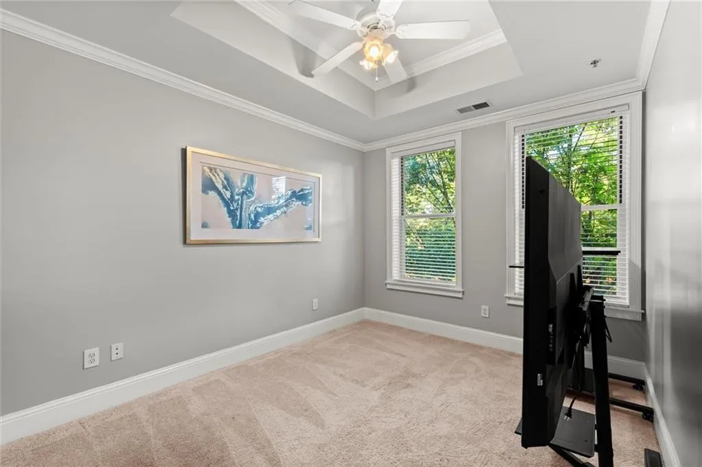 2277 Peachtree Road Ne Unit 302, Atlanta, Georgia 30309, 2 Bedrooms Bedrooms, ,2 BathroomsBathrooms,Residential,For Sale,2277 Peachtree Road Ne Unit 302,7589761