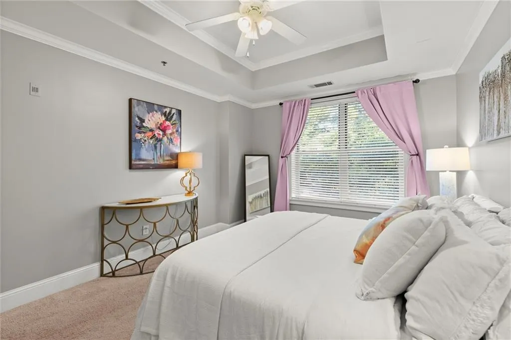 2277 Peachtree Road Ne Unit 302, Atlanta, Georgia 30309, 2 Bedrooms Bedrooms, ,2 BathroomsBathrooms,Residential,For Sale,2277 Peachtree Road Ne Unit 302,7589761