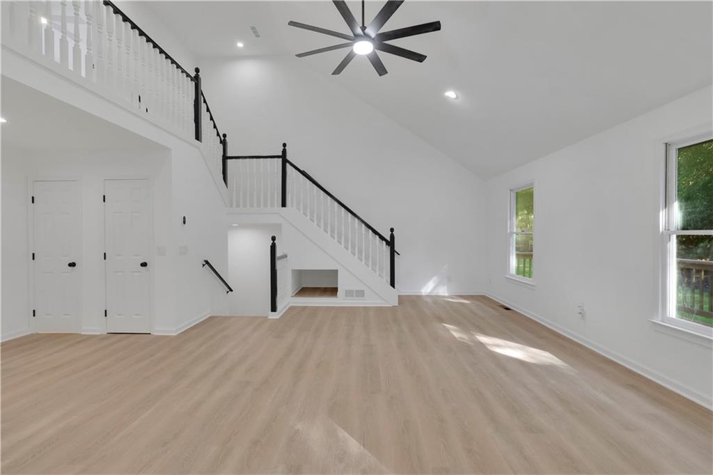 285 Dunwoody Creek Circle, Sandy Springs, Georgia 30350, 4 Bedrooms Bedrooms, ,3 BathroomsBathrooms,Residential,Sold,285 Dunwoody Creek Circle,7271220